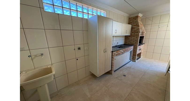  Sobrado à venda no Bairro do Jardim Felicidade (Zona Oeste) na Rua Rosálio José da Conceição