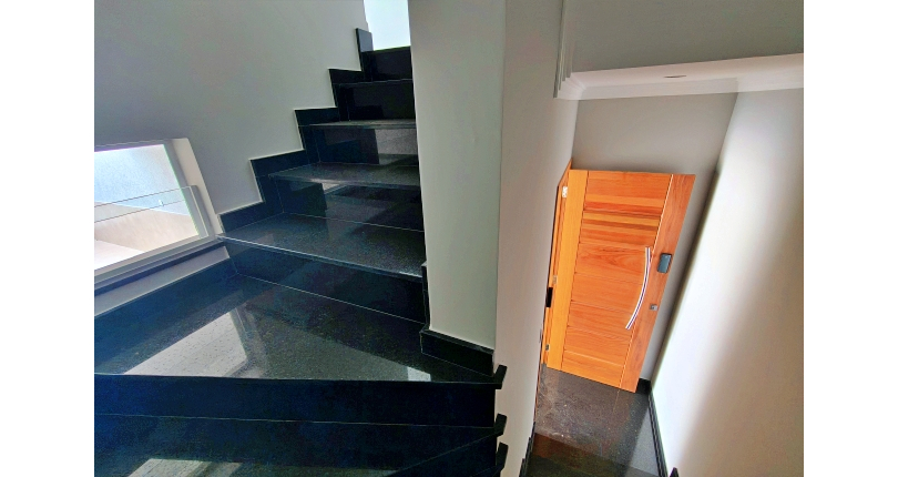 Sobrado novo à venda no Bairro do Jardim Felicidade (Zona Oeste) na Rua Elias Vitorino de Souza 238