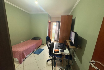 Sobrado à venda no Bairro da Vila Palmeiras na Rua Utupeva, 