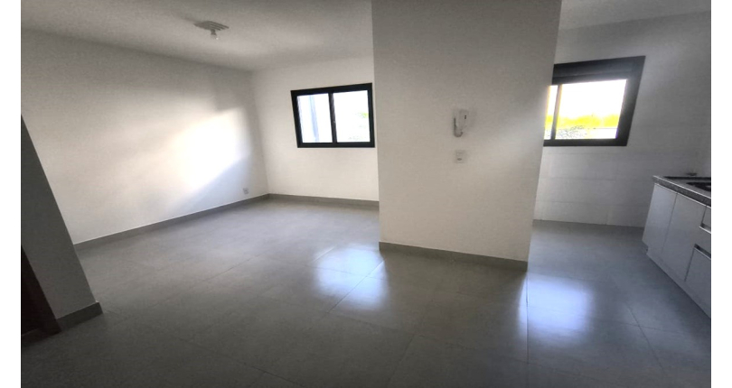 Apartamento à venda Rua Francisco Ursaia, 77, Jardim Regina - Imóveis à Venda