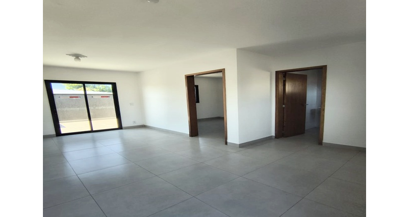 Oportunidade: Apartamento novo à venda no Bairro do Jardim Regina na Rua Francisco Ursaia 77