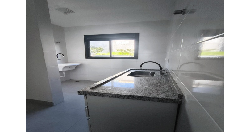 Apartamento novo à venda no Bairro do Jardim Regina na Rua Francisco Ursaia 77