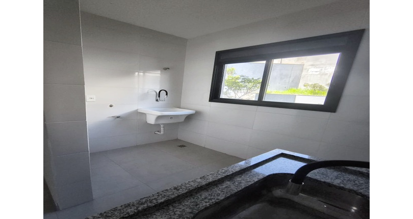  Apartamento à venda no Bairro do Jardim Regina na Rua Francisco Ursaia 77