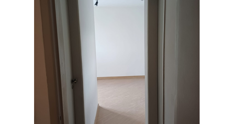 Apartamento à venda no Bairro da Vila Mangalot na Rua José Ataliba Ortiz 997