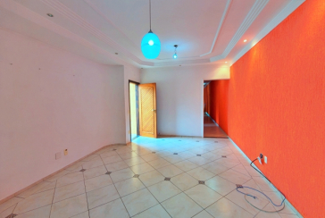 Casa assobradada à venda na Vila Pirituba na Rua Carlos Malheiro Dias