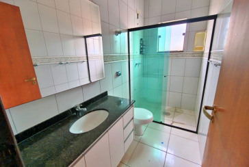 Casa assobradada à venda na Vila Pirituba na Rua Carlos Malheiro Dias
