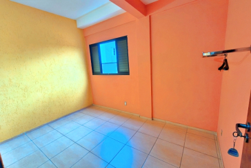 Casa assobradada à venda na Vila Pirituba na Rua Carlos Malheiro Dias