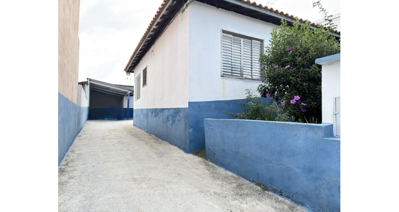 Terreno à venda no Bairro do Jardim Mangalot na Rua Desembargador Cândido da Cunha Cintra