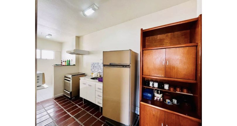 Apartamento à venda no Guarujá no Bairro do Enseada na Avenida Abílio dos Santos Branco 646,