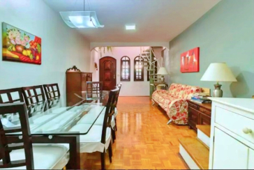 Sobrado à venda no Bairro do Conjunto Residencial Vista Verde na Rua Ricardo Abed