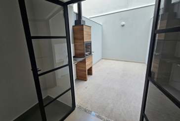 Sobrado novo à venda no Bairro Jardim Líbano na Rua João de Almeida e Silva 589
