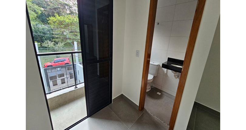 Sobrado novo à venda no Bairro Jardim Líbano na Rua João de Almeida e Silva 591