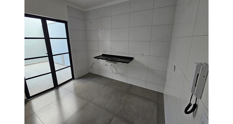 Sobrado novo à venda no Bairro Jardim Líbano na Rua João de Almeida e Silva 591