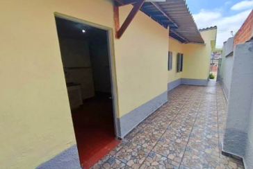 Casa à venda no Bairro da Itaberaba na Rua Sitiantes,