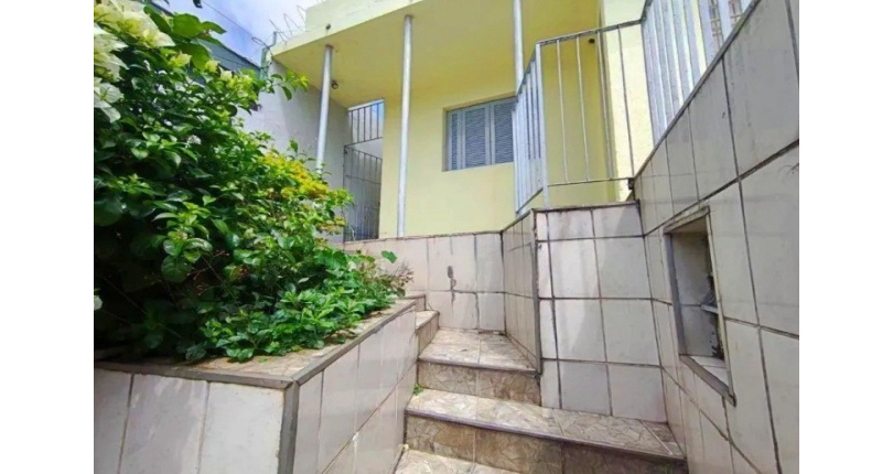 Casa à venda no Bairro da Itaberaba na Rua Sitiantes,