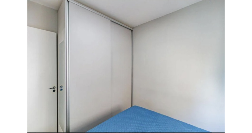 Apartamento à venda no Bairro da Água Branca na Avenida Santa Marina 1423
