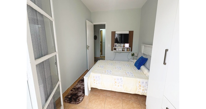  Sobrado à venda no Bairro do Jardim Santo Elias na Rua Padre João Beil