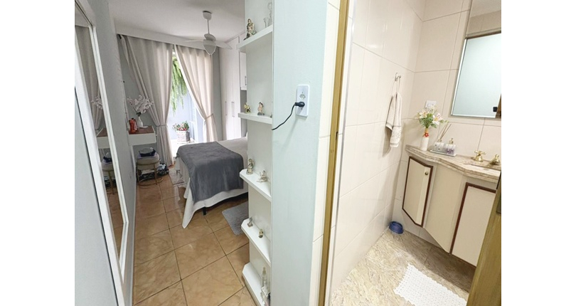  Sobrado à venda no Bairro do Jardim Santo Elias na Rua Padre João Beil