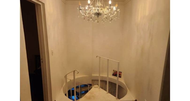 Apartamento Duplex à venda no Bairro da Vila Primavera na Rua Professor Rui Bloem 331