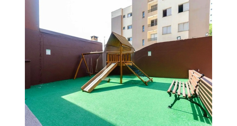 Apartamento Duplex à venda no Bairro da Vila Primavera na Rua Professor Rui Bloem 331