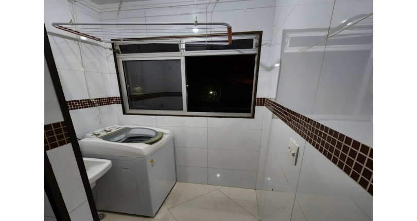 Apartamento Duplex à venda no Bairro da Vila Primavera na Rua Professor Rui Bloem 331