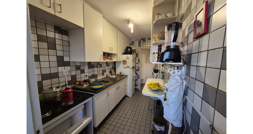 Apartamento à venda no Bairro da Vila Mangalot na Rua Alvorada do Norte 158