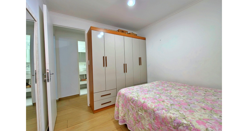 Apartamento à venda no Bairro do Jardim Santa Mônica na Avenida Santa Monica 593,