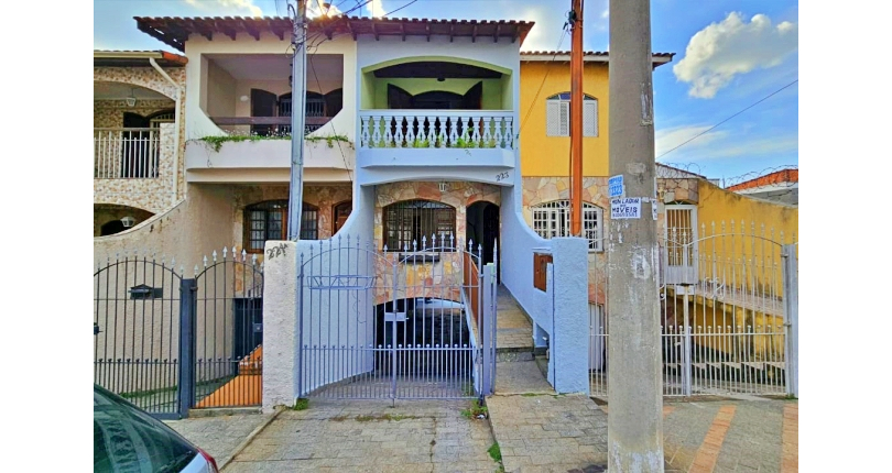 Sobrado à venda no Bairro da Vila Clarice na Rua Major Alfredo Romão