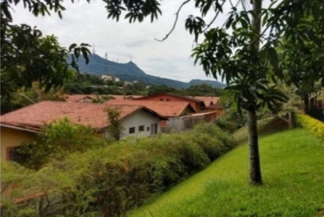 Apartamento à venda no Bairro do Conjunto Residencial Vista Verde na Rua Jose Carlos de Resende 92,