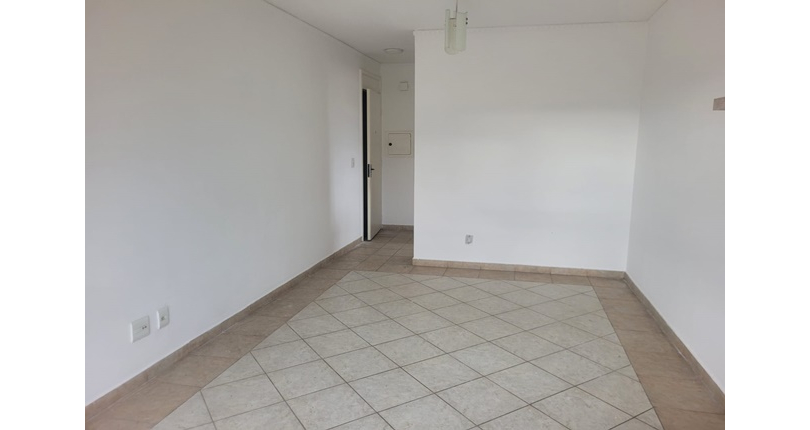 Apartamento à venda no Bairro do Conjunto Residencial Vista Verde na Rua Jose Carlos de Resende 92,