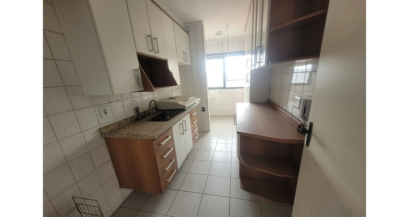Apartamento à venda no Bairro do Conjunto Residencial Vista Verde na Rua Jose Carlos de Resende 92,