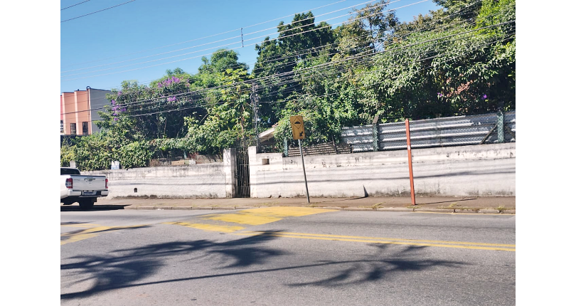 Terreno à venda em Itatiba no Bairro do Jardim Carlos Borella na Rua Santo Antônio