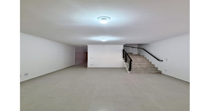 Sobrado novo à venda no Jardim Primavera (Zona Norte)  na Rua Padre Tomás Pereira 54,