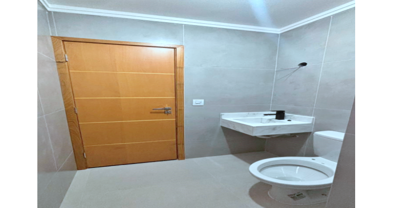 Sobrado novo à venda no Jardim Primavera (Zona Norte)  na Rua Padre Tomás Pereira 54,