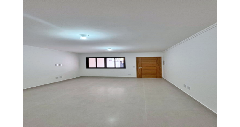 Sobrado novo à venda no Jardim Primavera (Zona Norte)  na Rua Padre Tomás Pereira 56