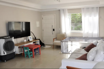 Sobrado à venda no Bairro da Vila Fiat Lux na Rua General Alencastro Guimarães
