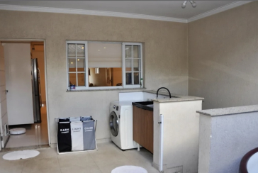 Sobrado à venda no Bairro da Vila Fiat Lux na Rua General Alencastro Guimarães