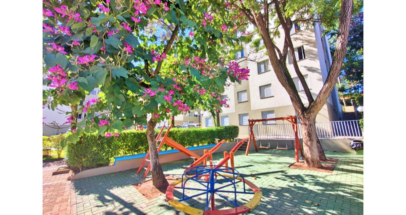 Apartamento à venda no Bairro da Vila Guedes na Rua Martinho do Amaral 101,