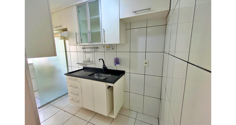 Apartamento à venda no Bairro da Vila Guedes na Rua Martinho do Amaral 101,