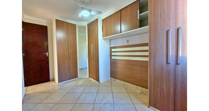 Apartamento à venda no Bairro da Vila Guedes na Rua Martinho do Amaral 101,