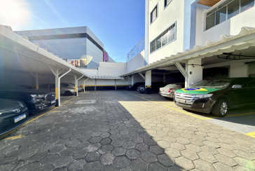 Apartamento à venda no Bairro da Vila Mangalot na Rua Itaxama 57, no Condomínio Edifício Monteiro Lobato,