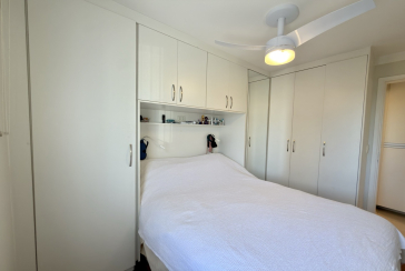Apartamento à venda no Bairro da Vila Mangalot na Rua Itaxama 57, no Condomínio Edifício Monteiro Lobato,