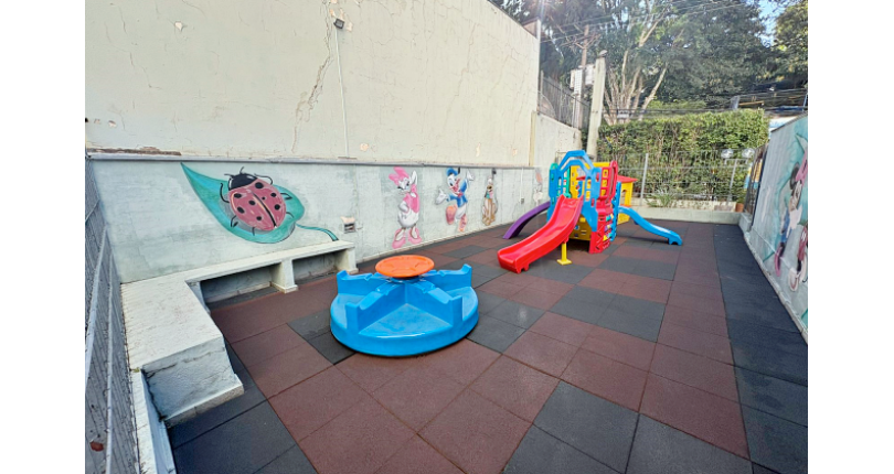  Apartamento à venda no Bairro da Freguesia do Ó na Rua Antonieta Leitão 209,