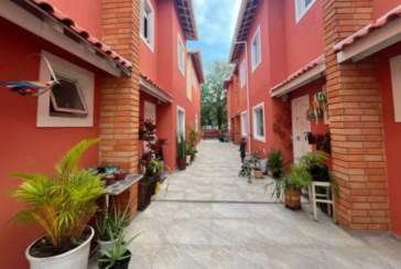 Sobrado à venda no Bairro do Jardim Santo Elias na Rua Frederico Jacobi 216