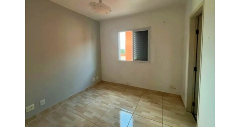 Sobrado à venda no Bairro do Jardim Santo Elias na Rua Frederico Jacobi 216