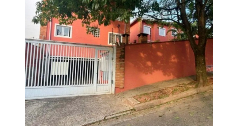 Sobrado à venda no Bairro do Jardim Santo Elias na Rua Frederico Jacobi 216