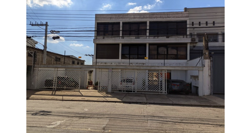 Galpão comercial ou Industrial à venda no Bairro da Vila Anastácio na Rua Alvarenga