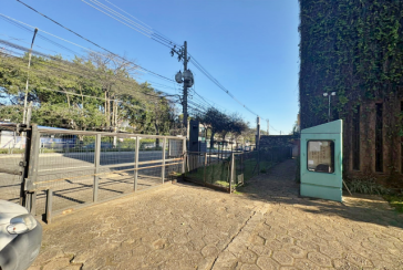 Excelente Imóvel Comercial à venda no Bairro da Vila Hamburguesa na Avenida Queiroz Filho