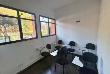 Excelente Imóvel Comercial à venda no Bairro da Vila Hamburguesa na Avenida Queiroz Filho