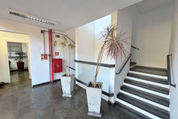 Excelente Imóvel Comercial à venda no Bairro da Vila Hamburguesa na Avenida Queiroz Filho